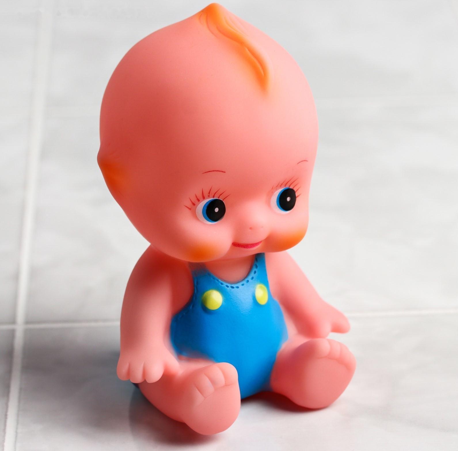 Набор игрушек для игры в ванне «Пупс в ванне» +3 игрушки, цвет МИКС