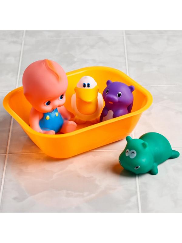 Набор игрушек для игры в ванне «Пупс в ванне» +3 игрушки, цвет МИКС