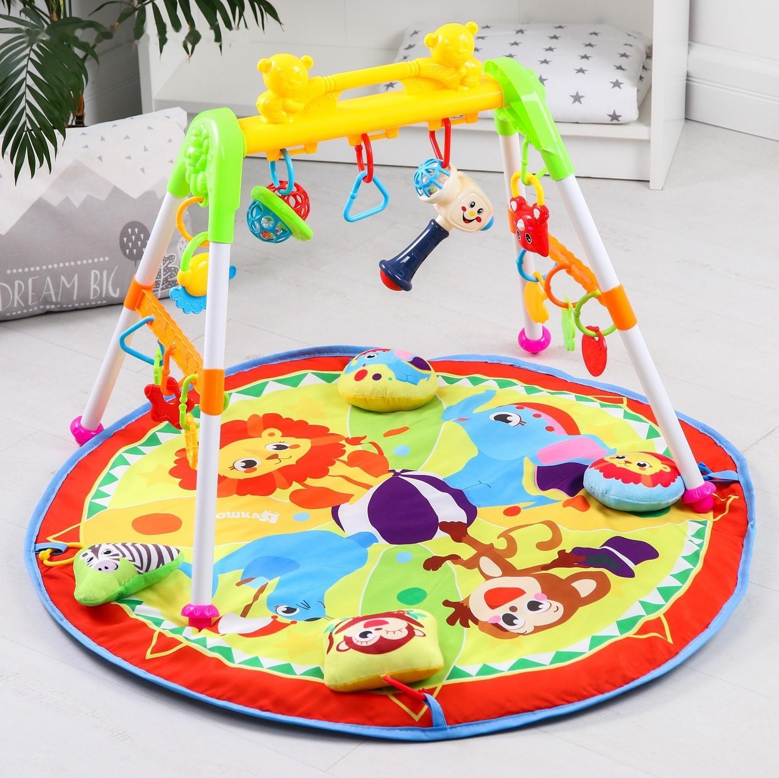 Игровой развивающий центр «Африка», с ковриком и погремушками 7 штук