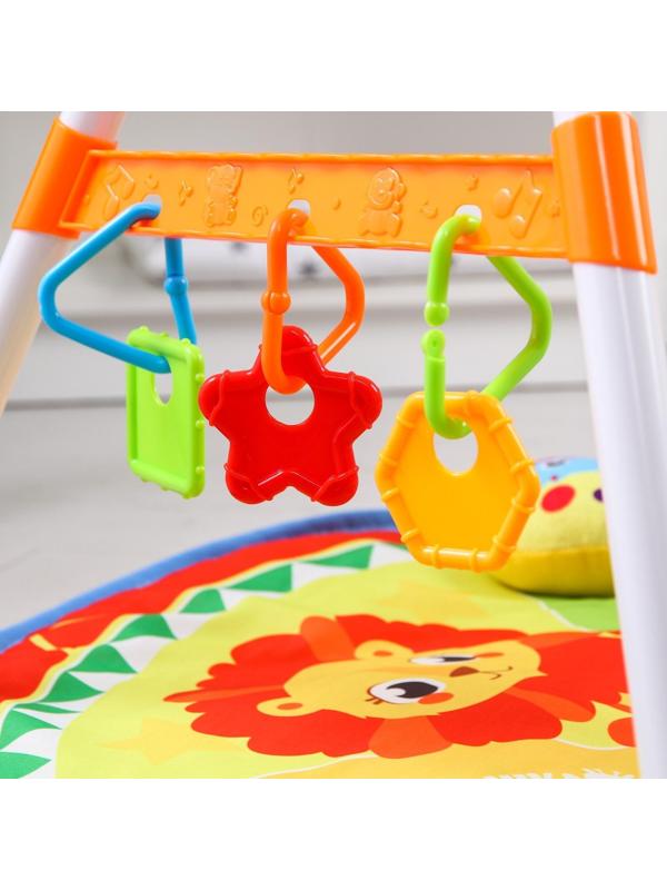 Игровой развивающий центр «Африка», с ковриком и погремушками 7 штук