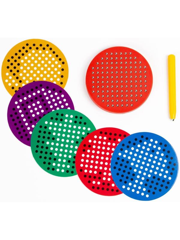 Планшет обучающий «Магнитное рисование», 120 отверстий, цвет красный