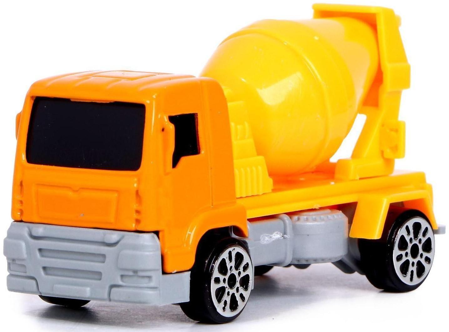 Машинка-сюрприз в яйце «Стройплощадка», МИКС