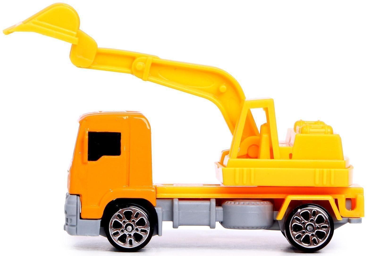 Машинка-сюрприз в яйце «Стройплощадка», МИКС