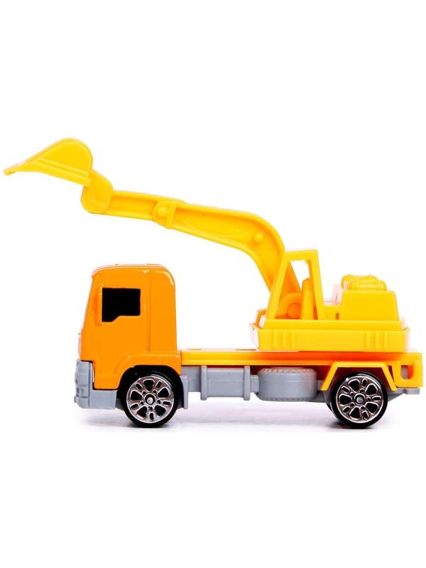 Машинка-сюрприз в яйце «Стройплощадка», МИКС