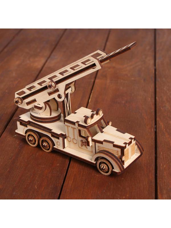 Cборная модель «Пожарная машина»