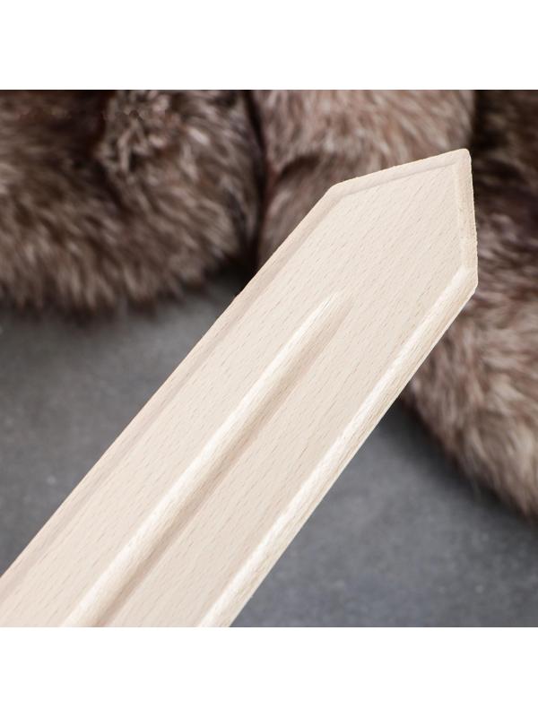 Сувенирное деревянное оружие 