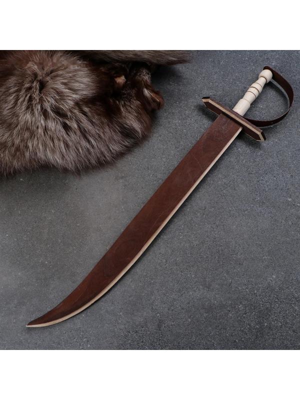 Сувенирное деревянное оружие 