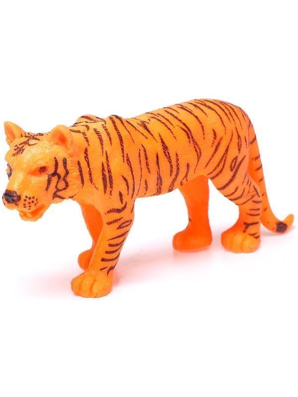 Фигурка животного «Со всего света-2», МИКС