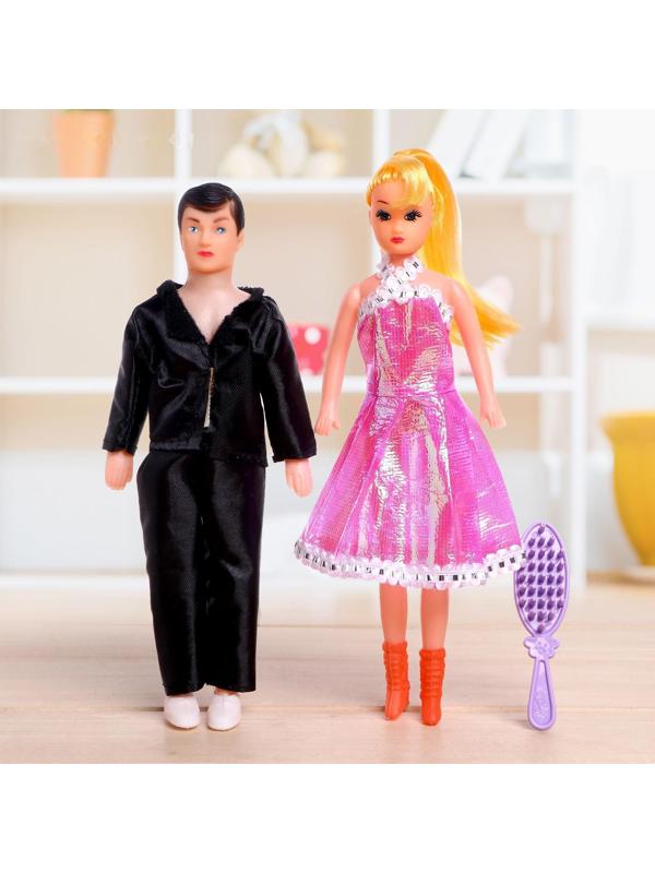 Набор кукол «Семья» с аксессуаром, МИКС