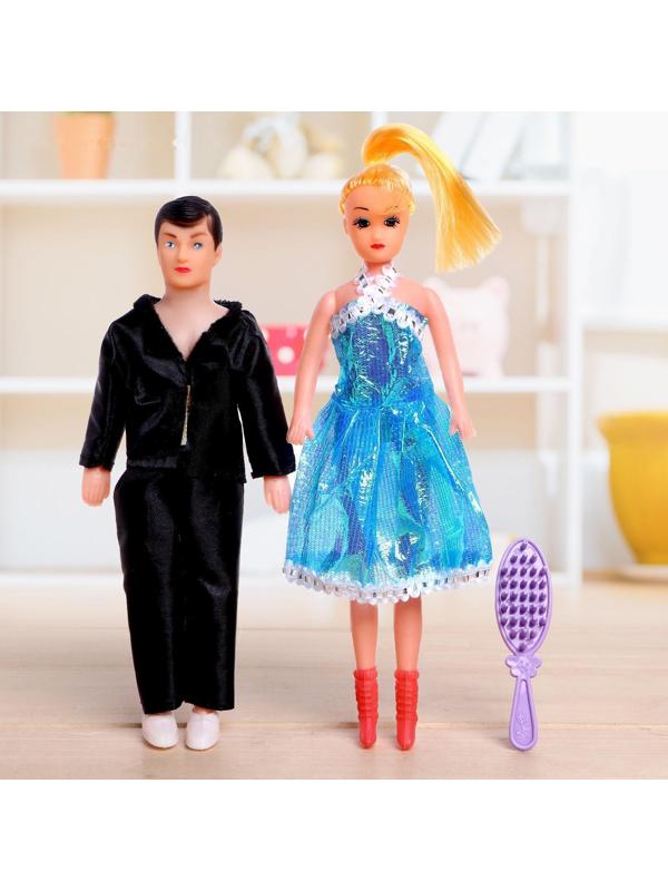 Набор кукол «Семья» с аксессуаром, МИКС