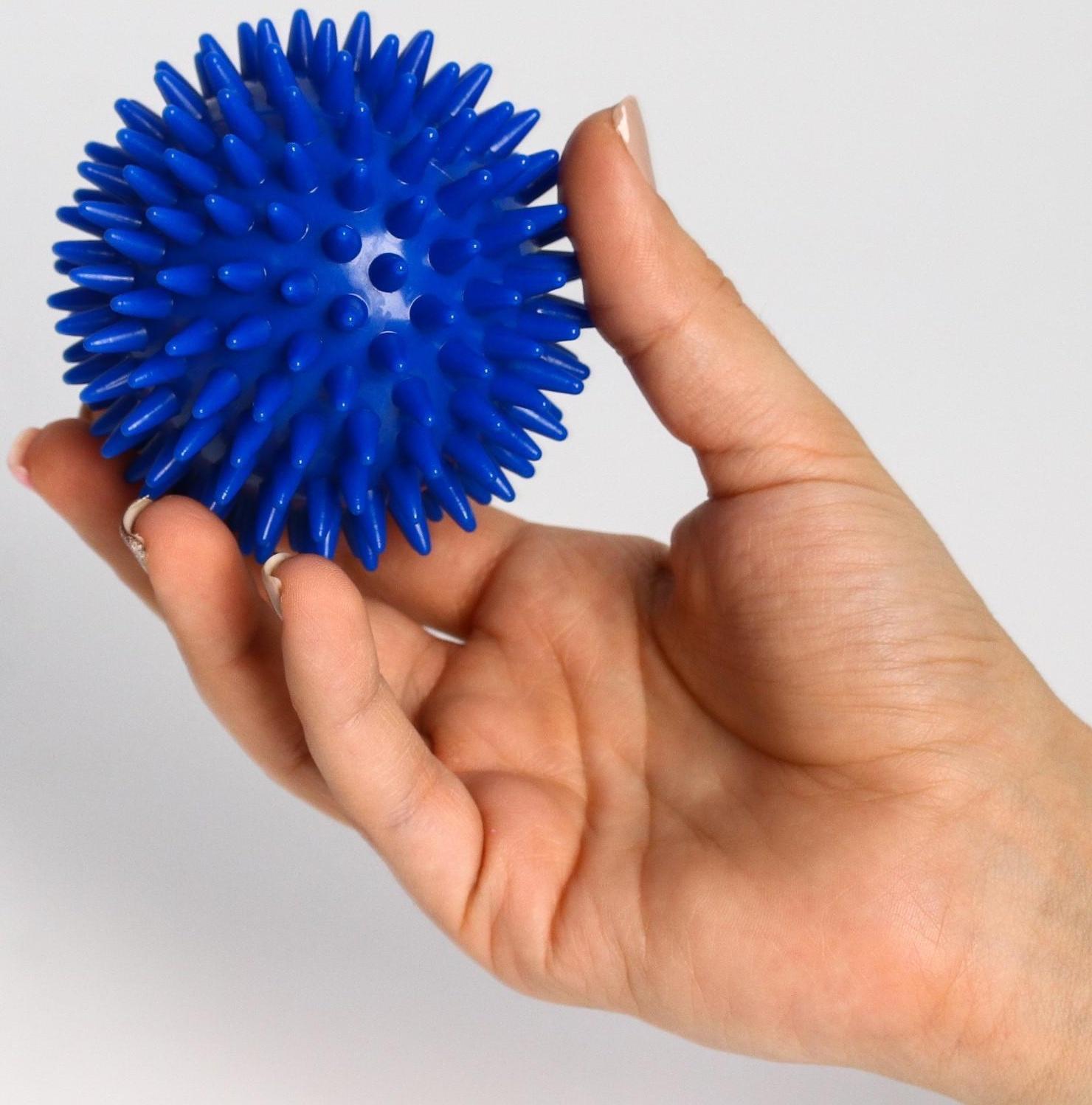 Развивающий массажный мячик «Монстрик», твёрдый, d=8 см, цвет МИКС