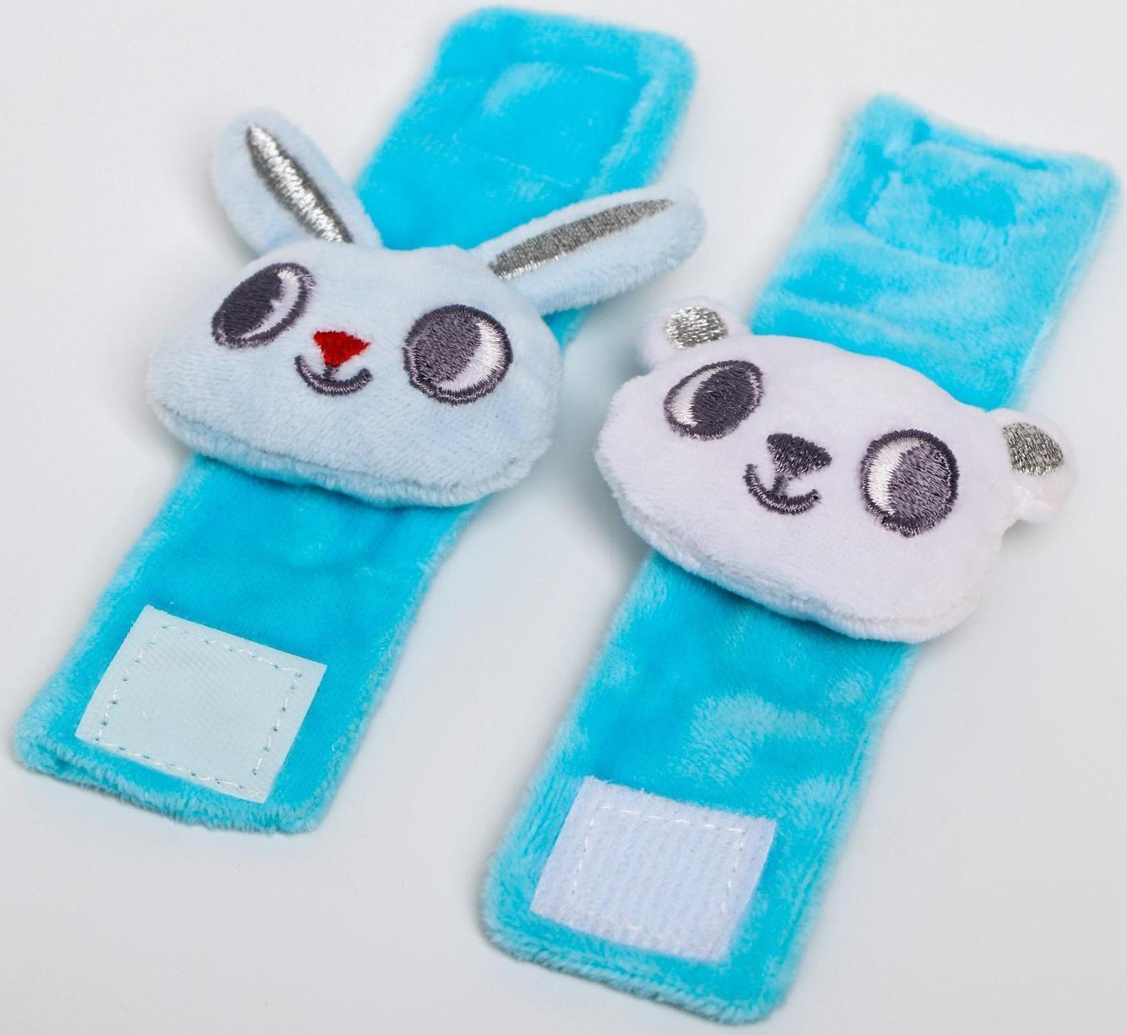 Новогодний подарочный набор для малыша: носочки погремушки + браслетики погремушки «Сказка на Новый Год», новогодняя подарочная упаковка