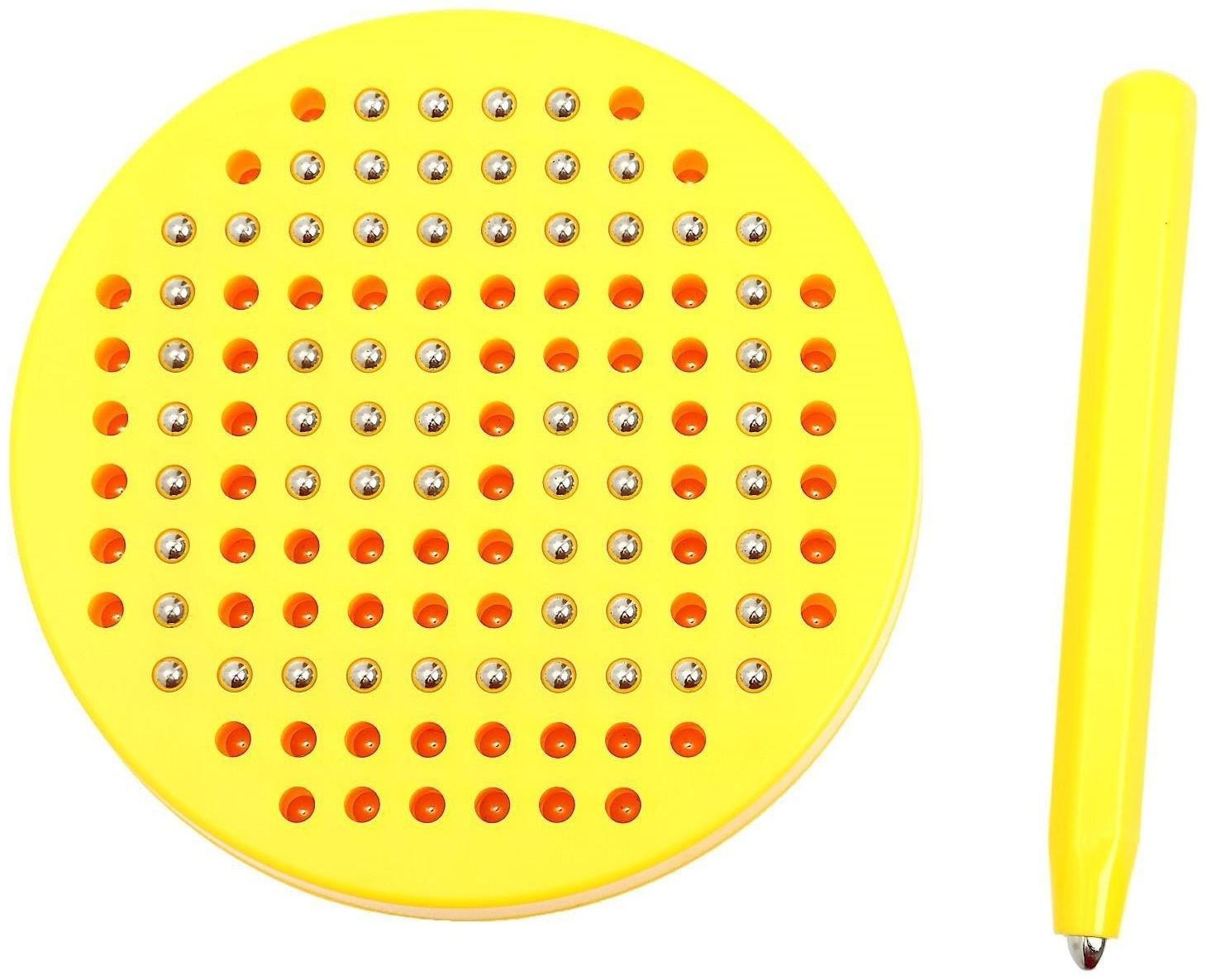 Планшет обучающий «Магнитное рисование», 120 отверстий, цвет жёлтый