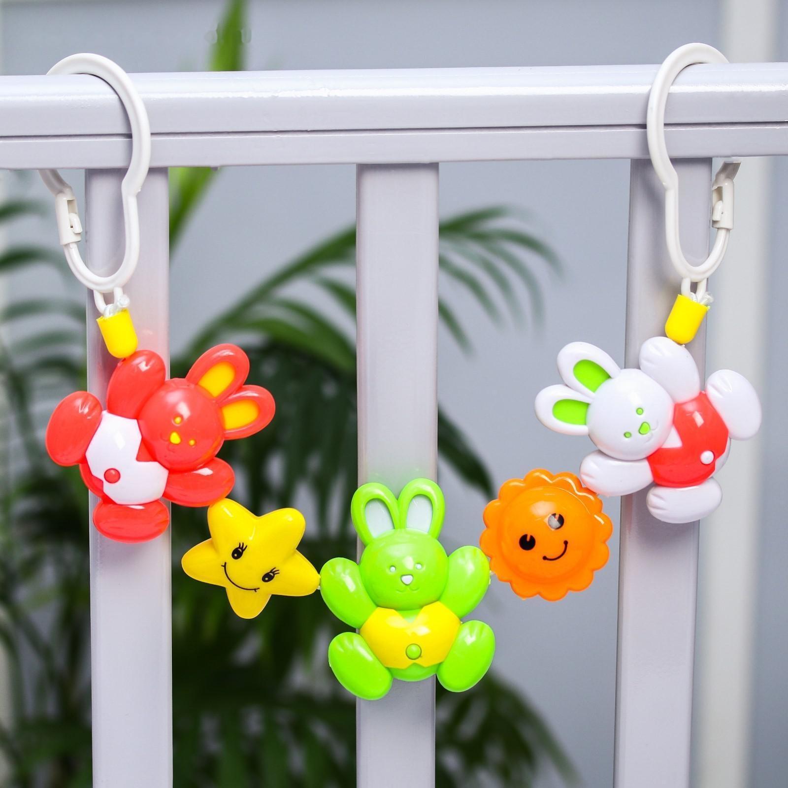 Растяжка на коляску/кроватку «Зайки», 3 игрушки, цвет МИКС, р-р 45-68