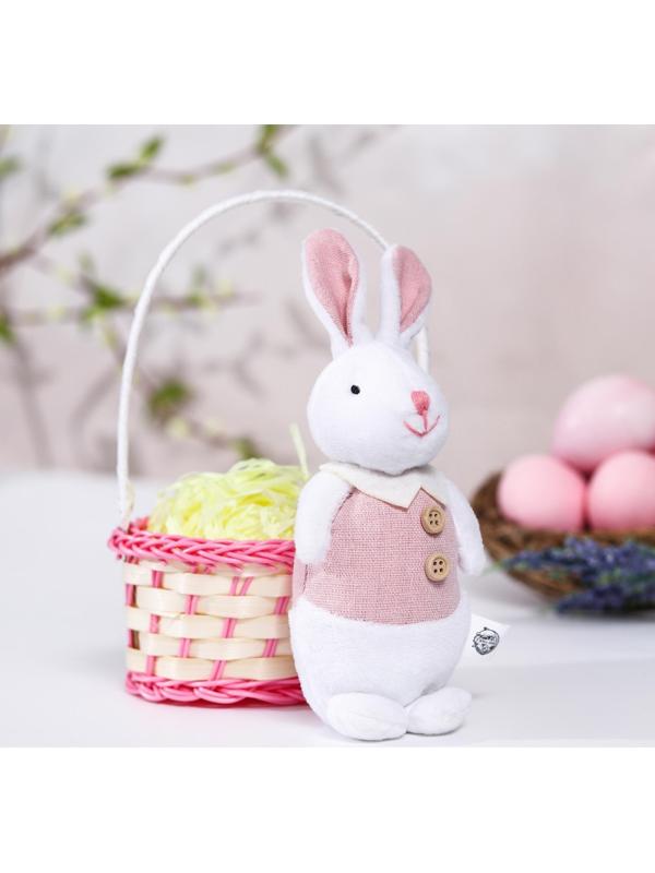 Мягкая игрушка «Зайка в костюме», цвет розовый