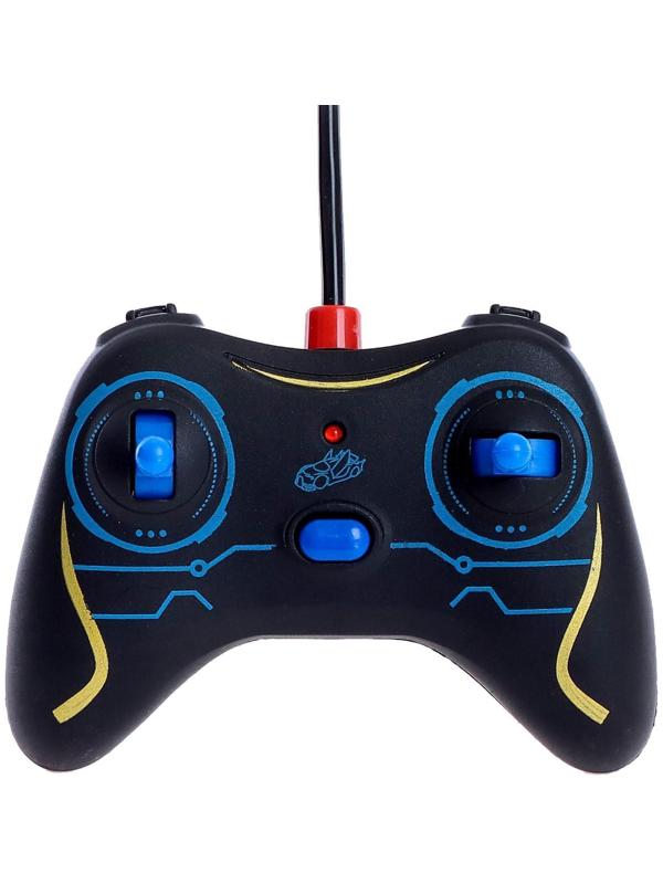 Машина радиоуправляемая «Широн», открываются двери, работает от батареек, цвет красный