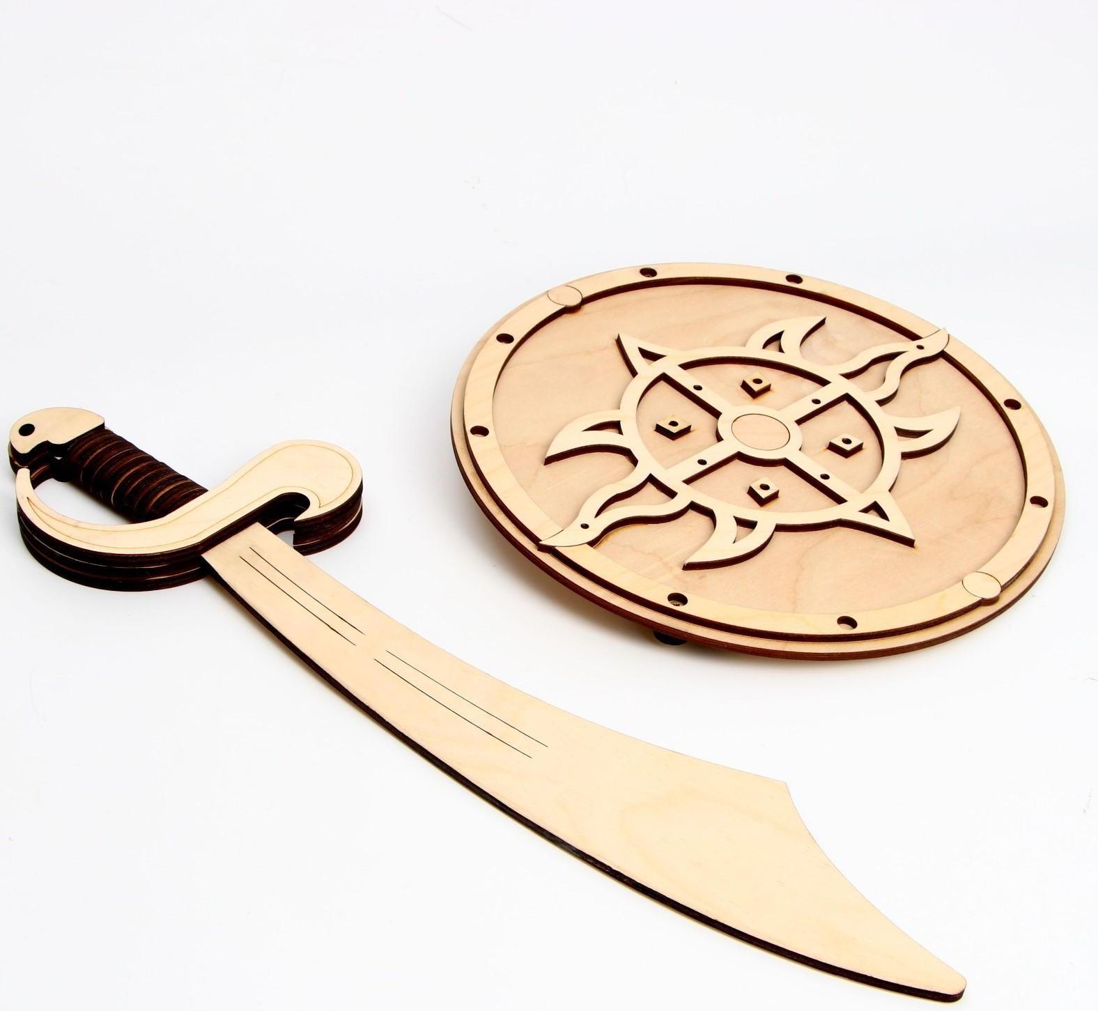 Деревянное оружие «Щит и меч» 25×44,5×5 см