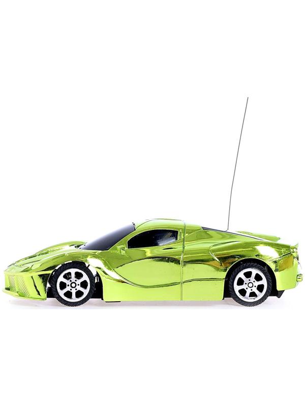Машина радиоуправляемая «Шоукар», работает от батареек, цвет зелёный