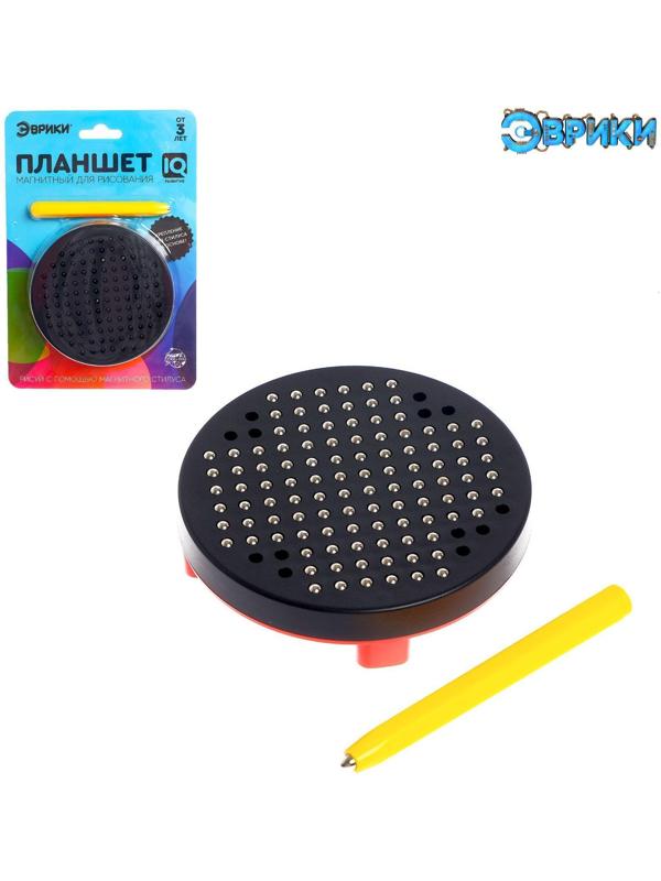 Планшет обучающий «Магнитное рисование», 120 отверстий, с креплением на обороте, цвет чёрный