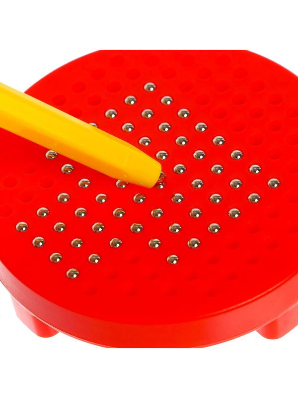 Планшет обучающий «Магнитное рисование», 120 отверстий, с креплением на обороте, цвет красный