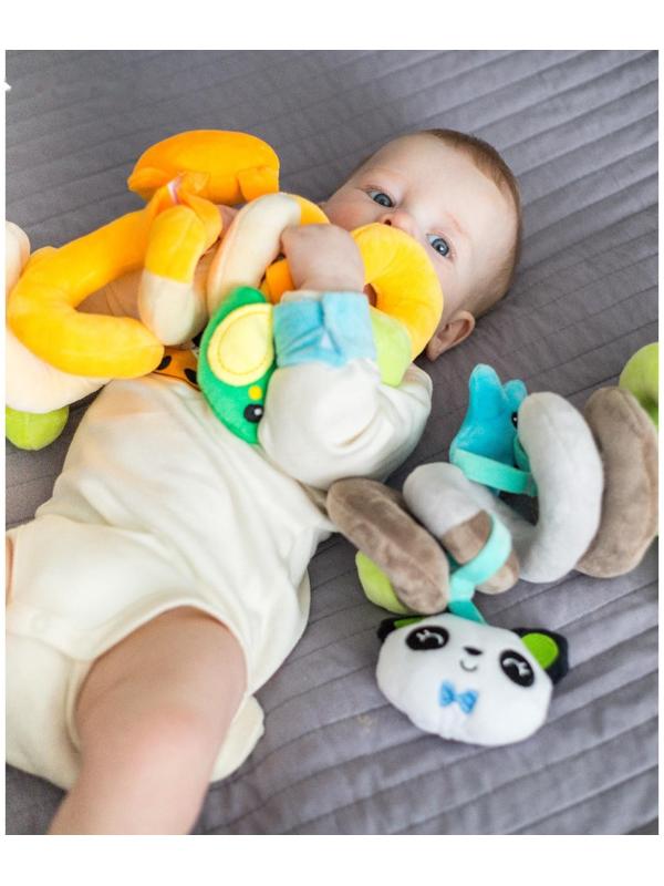 Растяжка - спираль мягкая с погремушкой на кроватку/коляску «Пандочка», р-р 24-86