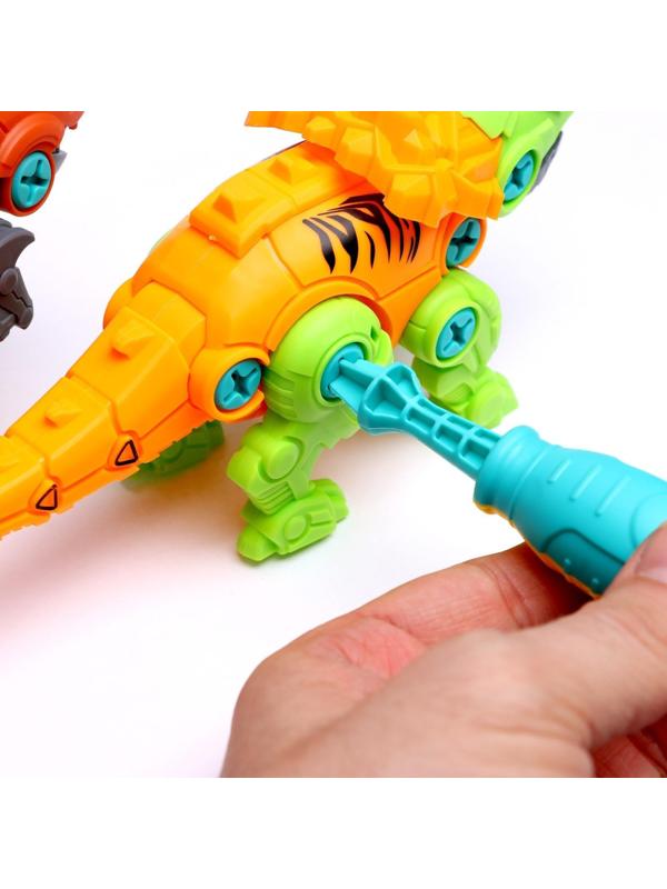 Конструктор винтовой «Мир динозавров», набор 2 штуки, 2 отвёртки 4 карточки, 50 деталей