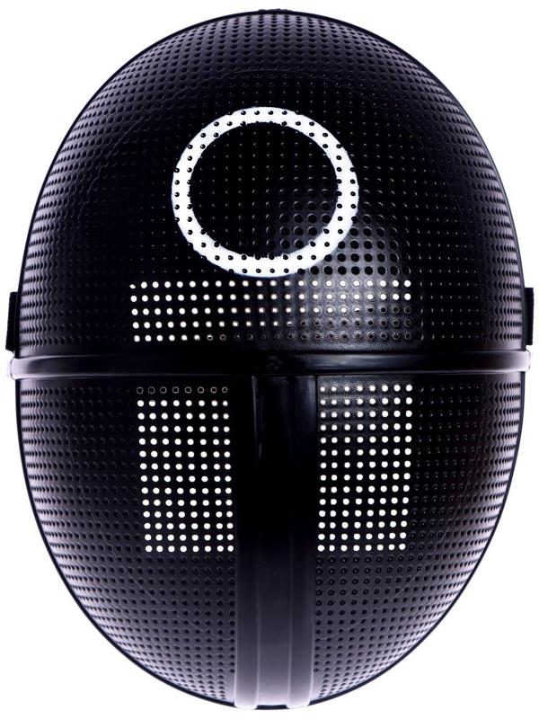 Маска «Круг», герой