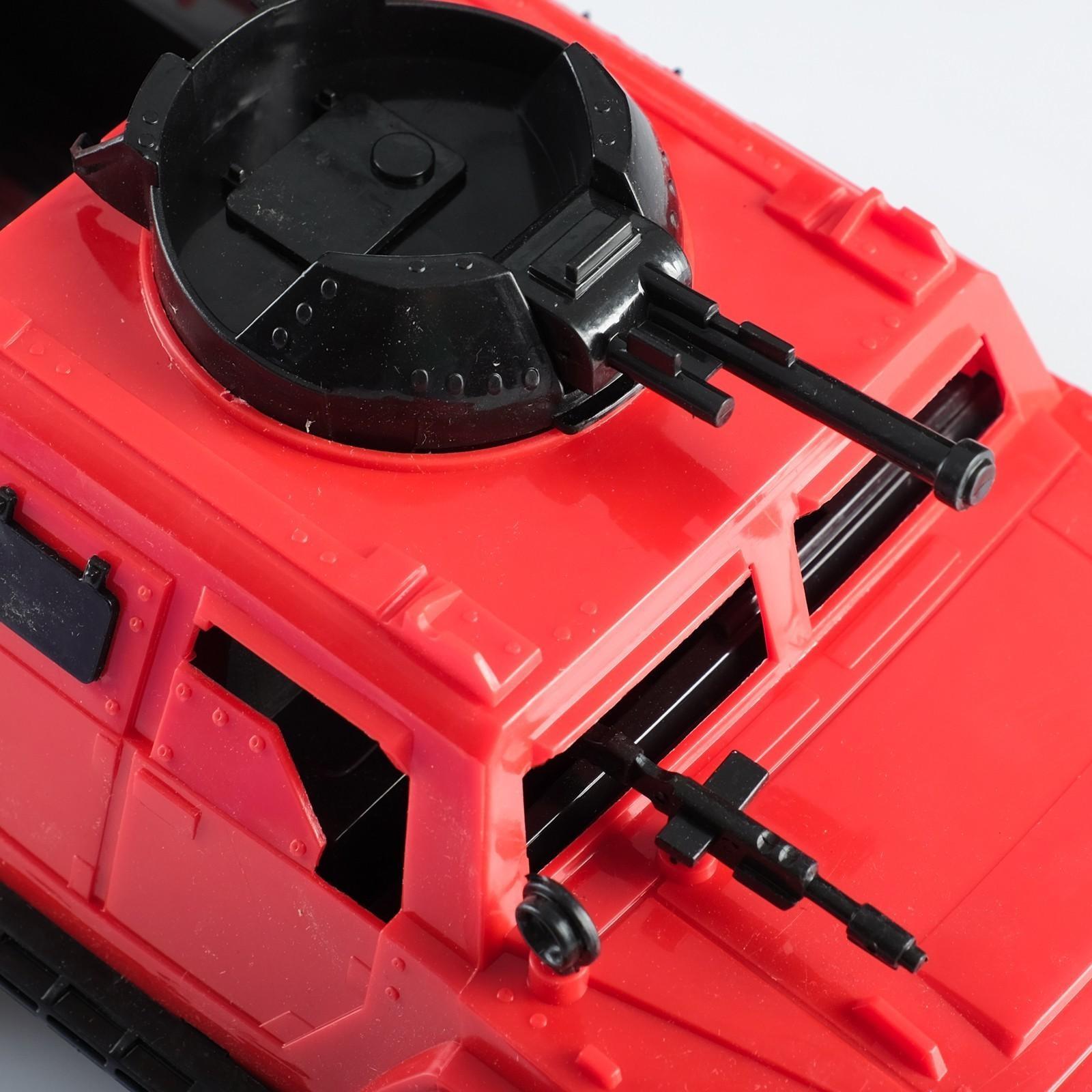 Машина пластмассовая 