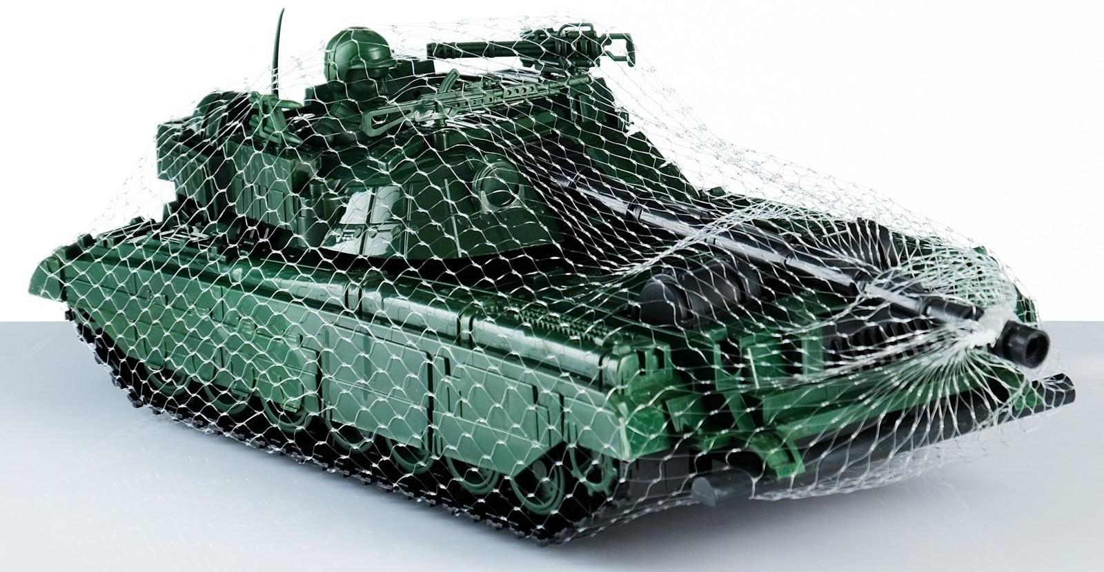 Машина пластмассовая 