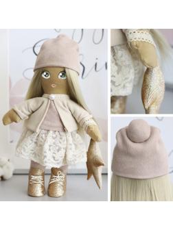 Мягкая кукла 