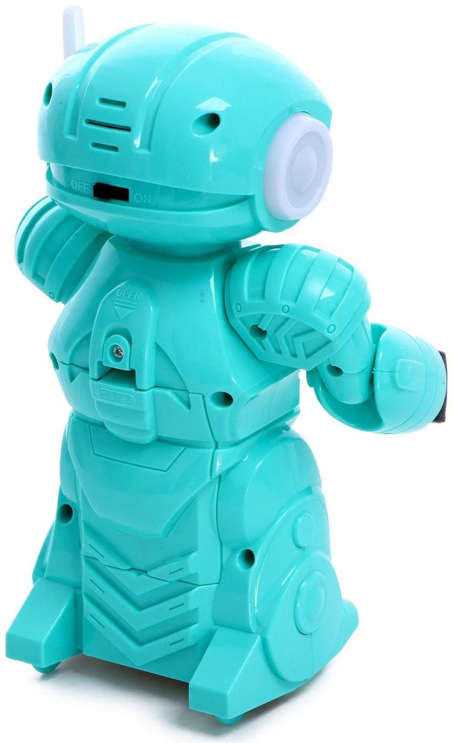 Робот-пришелец «Бласт», русское озвучивание, световые эффекты, цвета МИКС