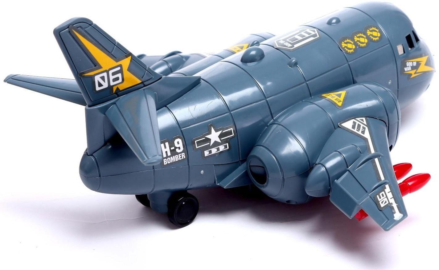 Самолет «Транспортный», работает от батареек, световые и звуковые эффекты, цвет серый