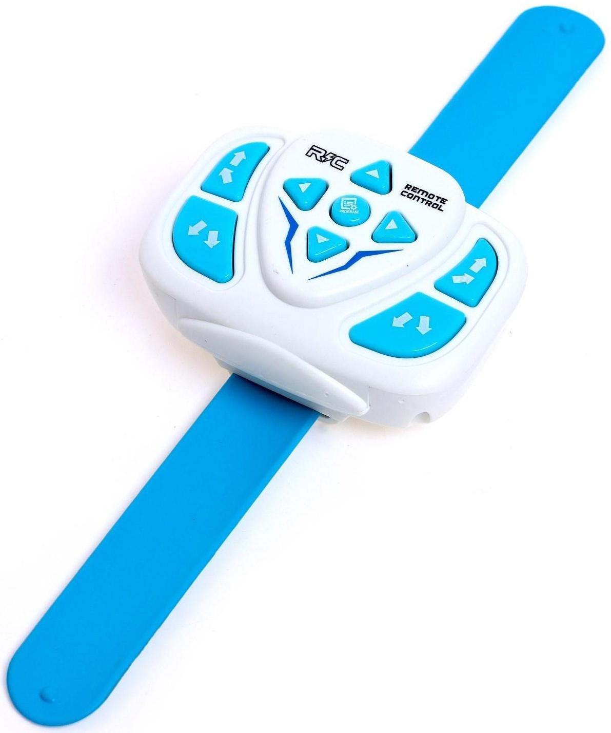 Машинка - перевертыш «Экстримал», пульт в виде часов, работает от аккумулятора, цвет красный