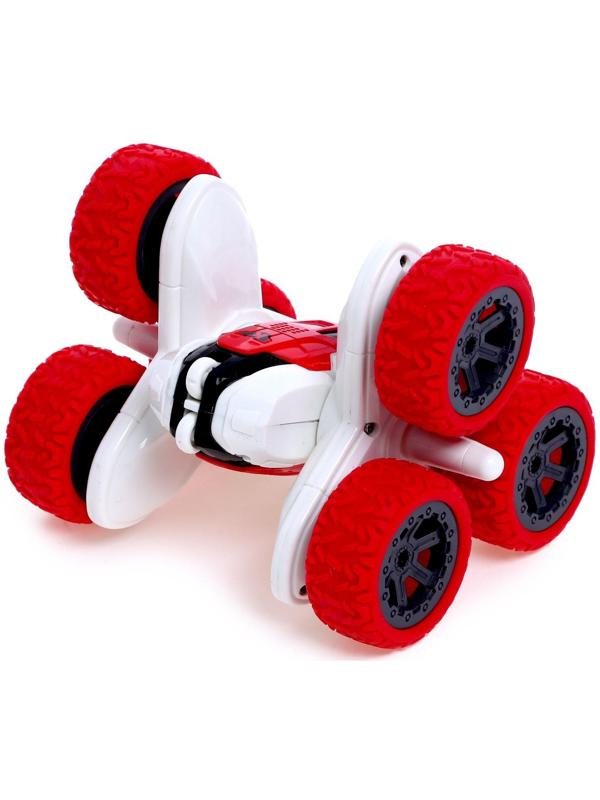 Машинка - перевертыш «Экстримал», пульт в виде часов, работает от аккумулятора, цвет красный