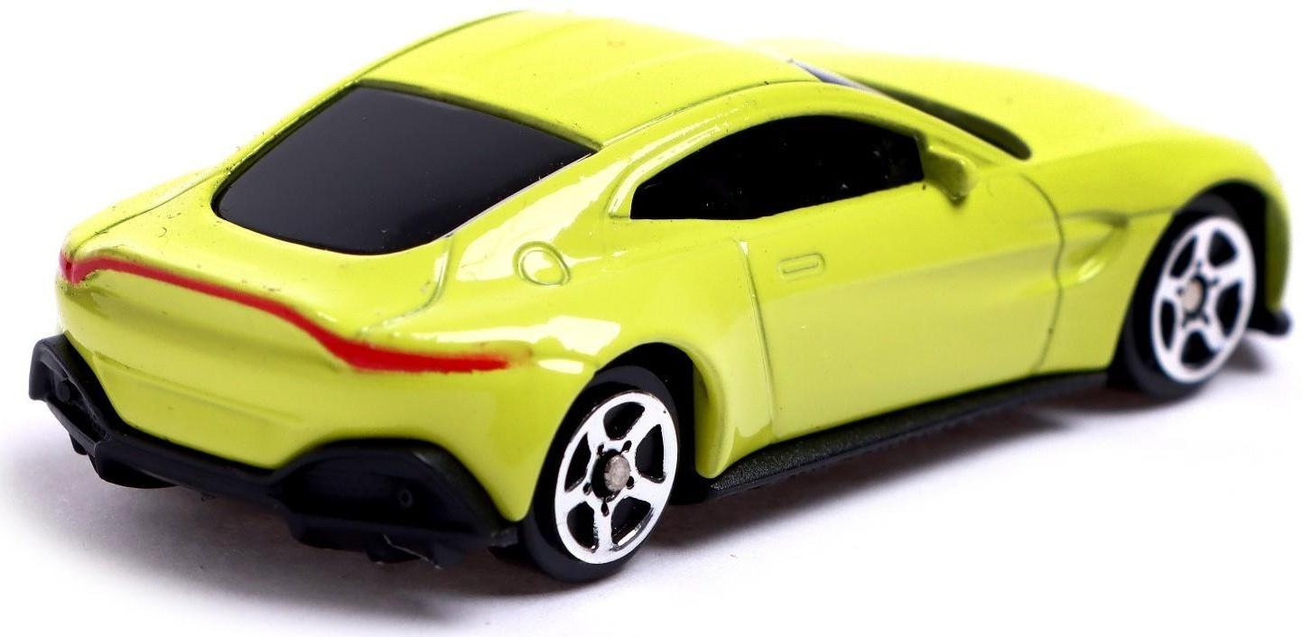 Машина металлическая ASTON MARTIN VANTAGE, 1:64, цвет зеленый