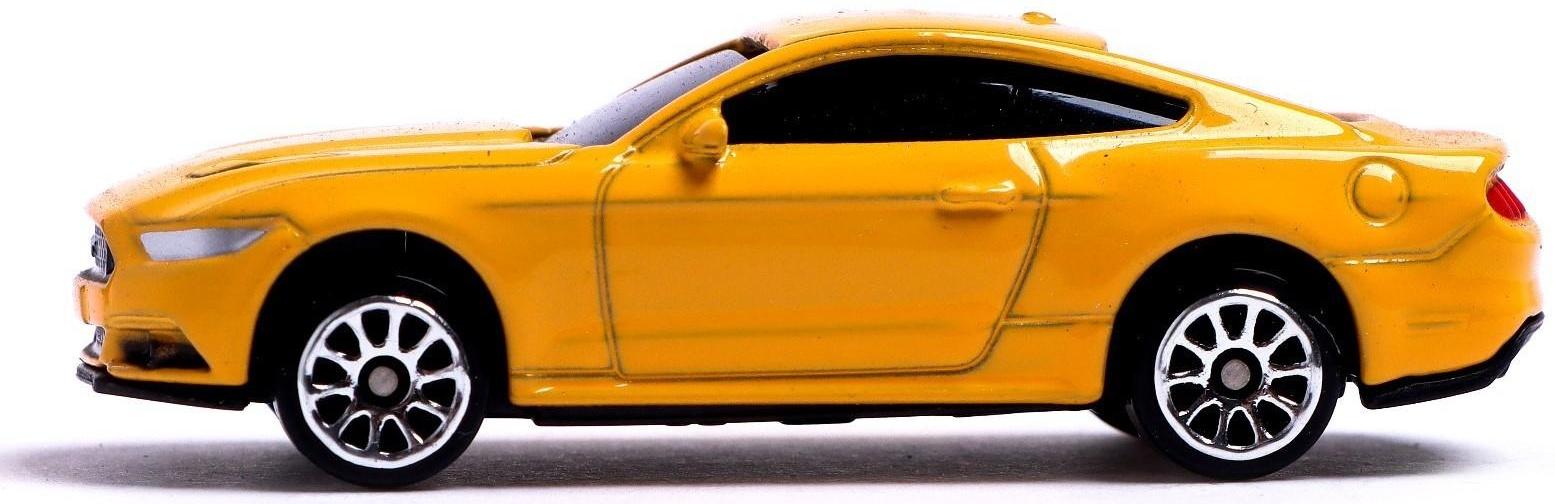Машина металлическая FORD MUSTANG, 1:64, цвет жёлтый