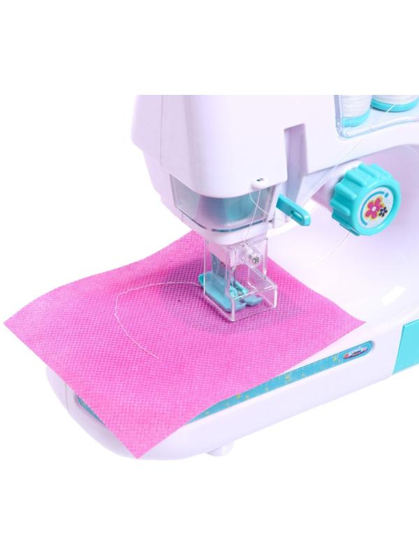 Швейная машинка «Рукодельница» 3 катушки