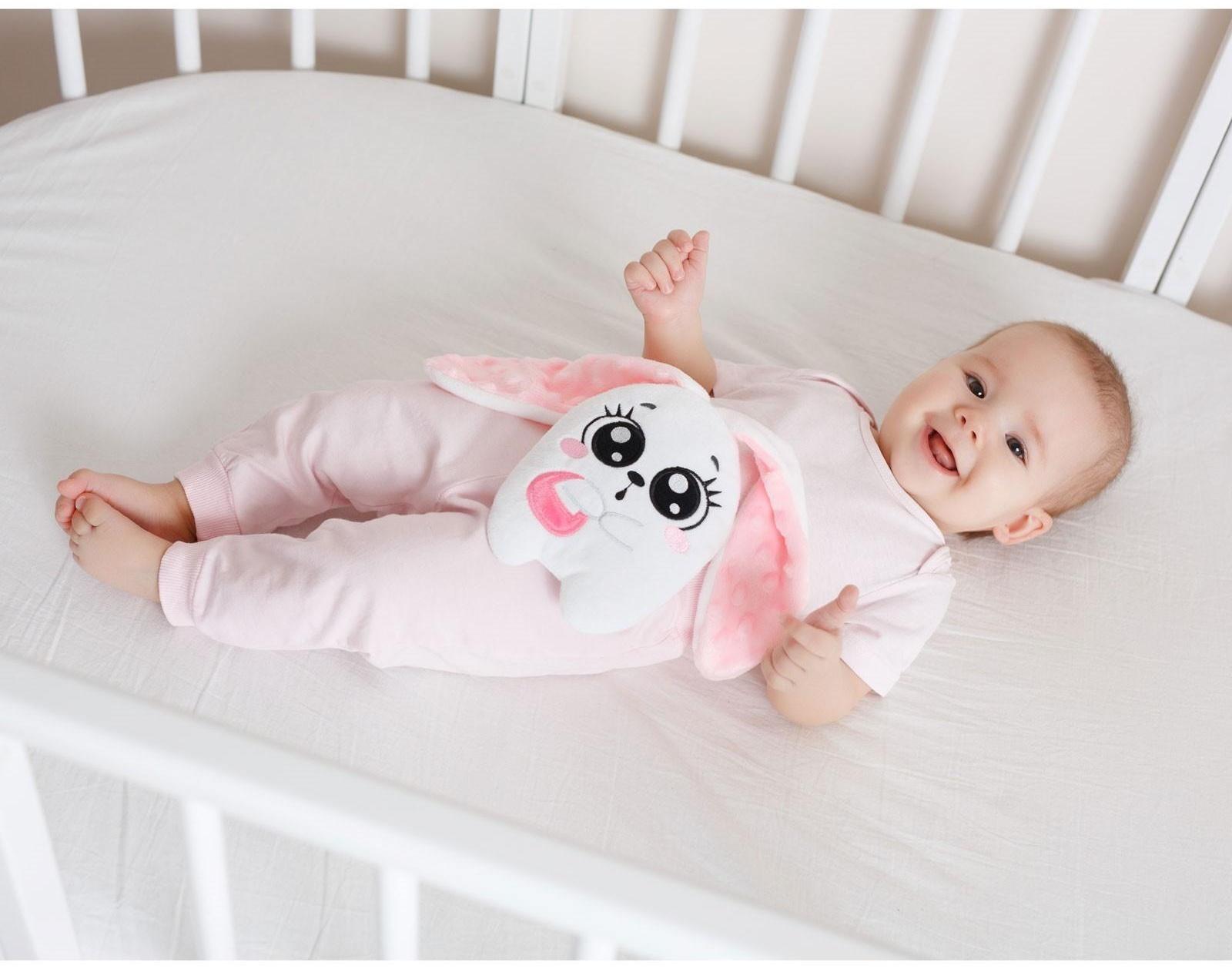 Развивающая игрушка-грелка «Зайка» с вишнёвыми косточками