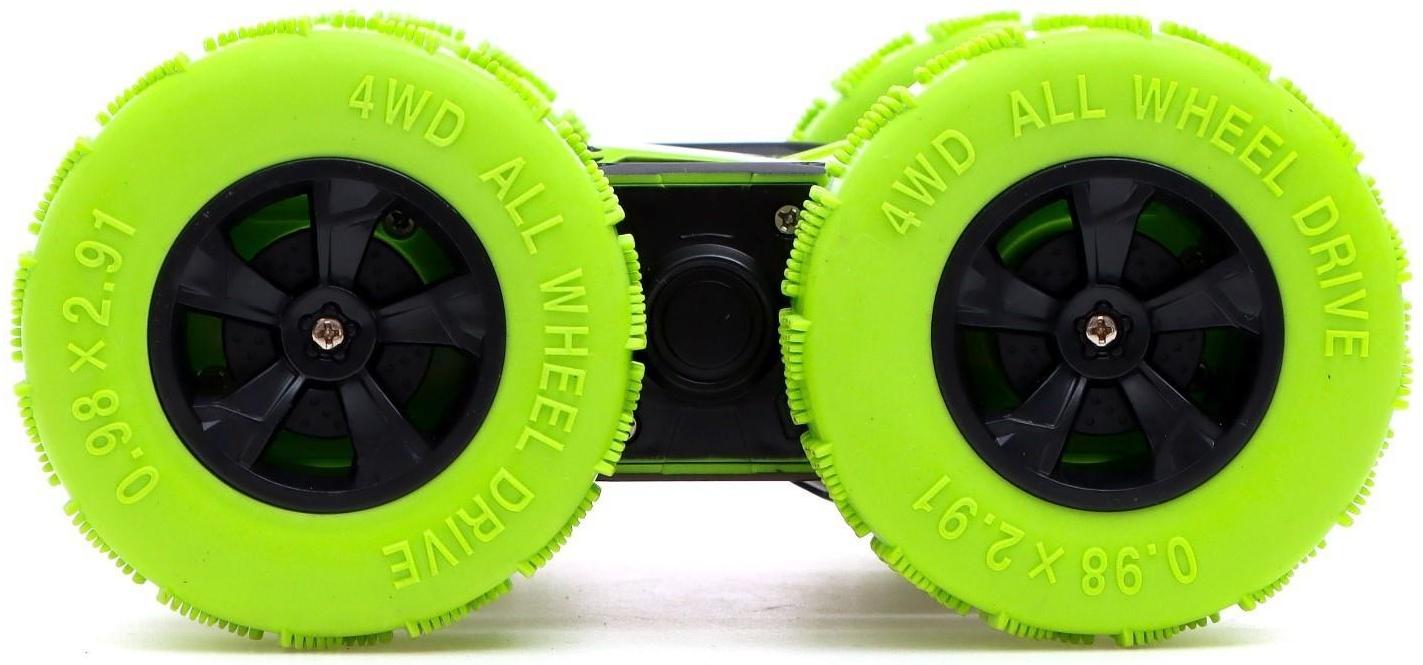 Машина-перевёртыш радиоуправляемая «Трюкач», работает от аккумулятора, цвет зелёный