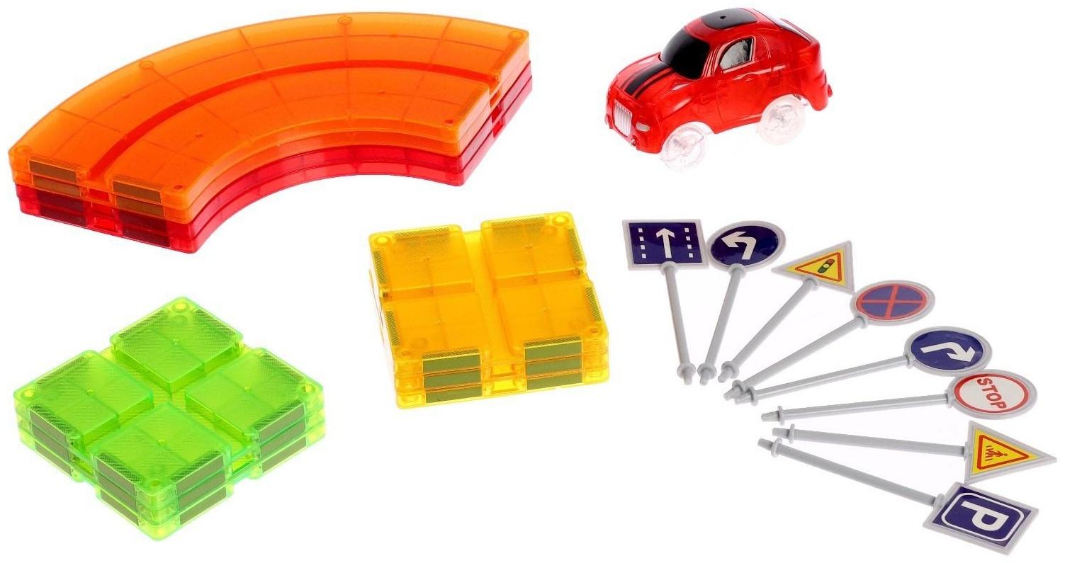 Конструктор магнитный «Магический трек», машинка ездит от батареек, 19 деталей
