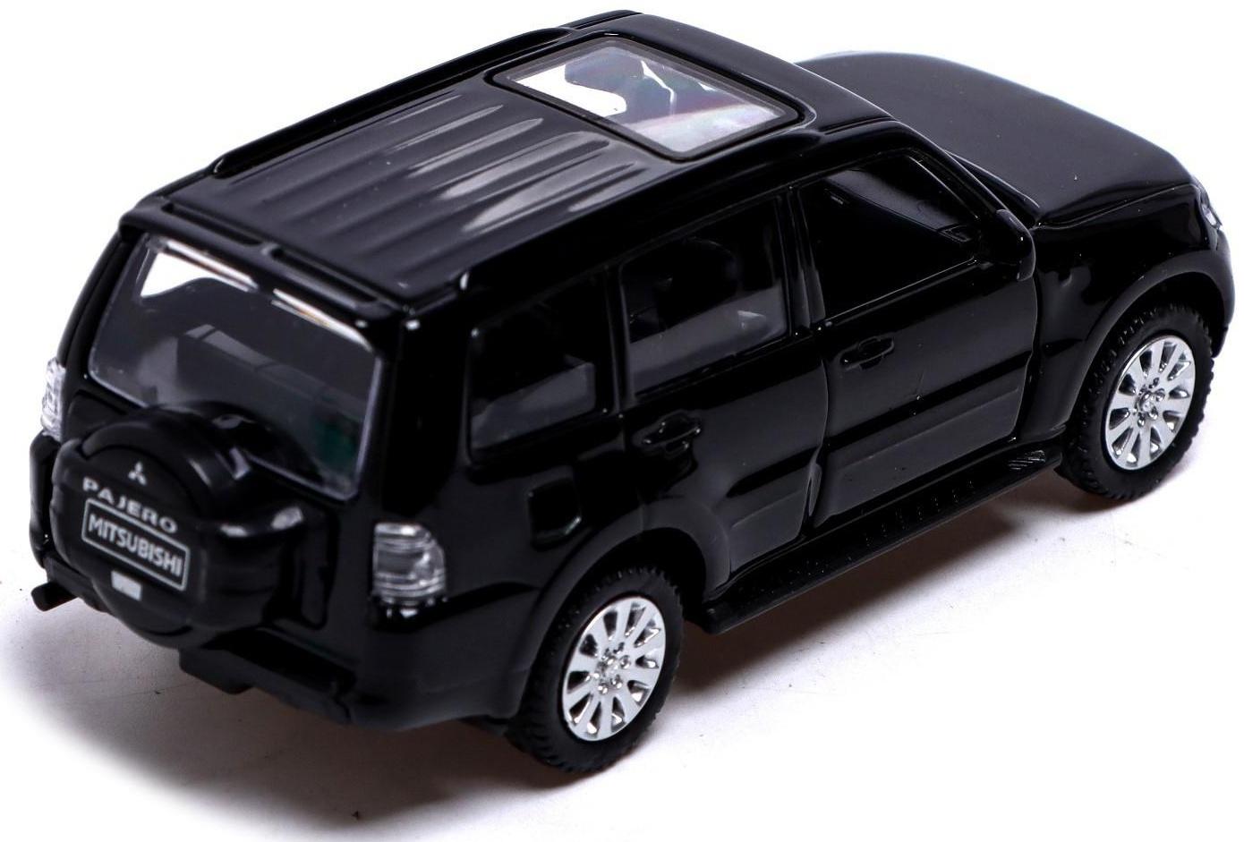 Машина металлическая MITSUBISHI PAJERO 4WD, 1:43, инерция, открываются двери, цвет чёрный