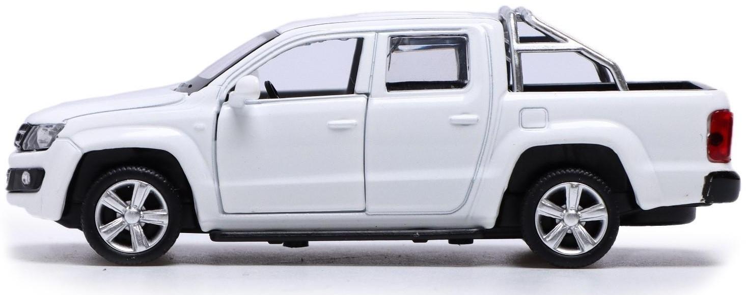 Машина металлическая VOLKSWAGEN AMAROK, 1:46, инерция, открываются двери, цвет белый