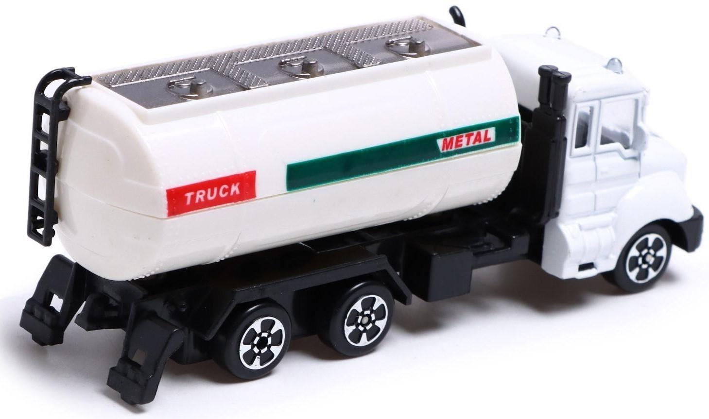 Грузовик металлический «Топливо»