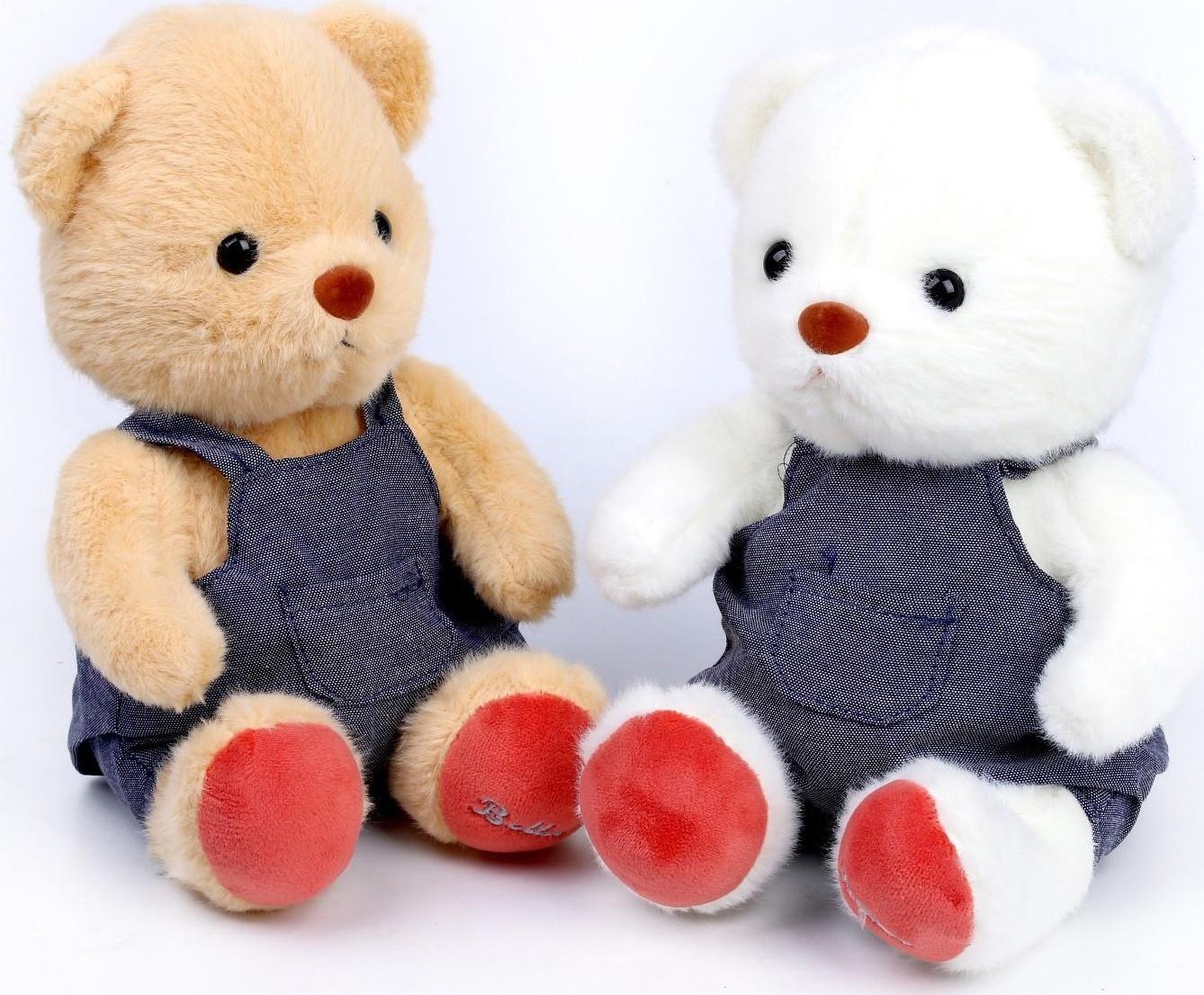 Мягкая игрушка «Мишутка в комбинезоне», цвет МИКС