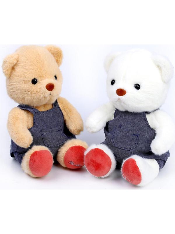 Мягкая игрушка «Мишутка в комбинезоне», цвет МИКС