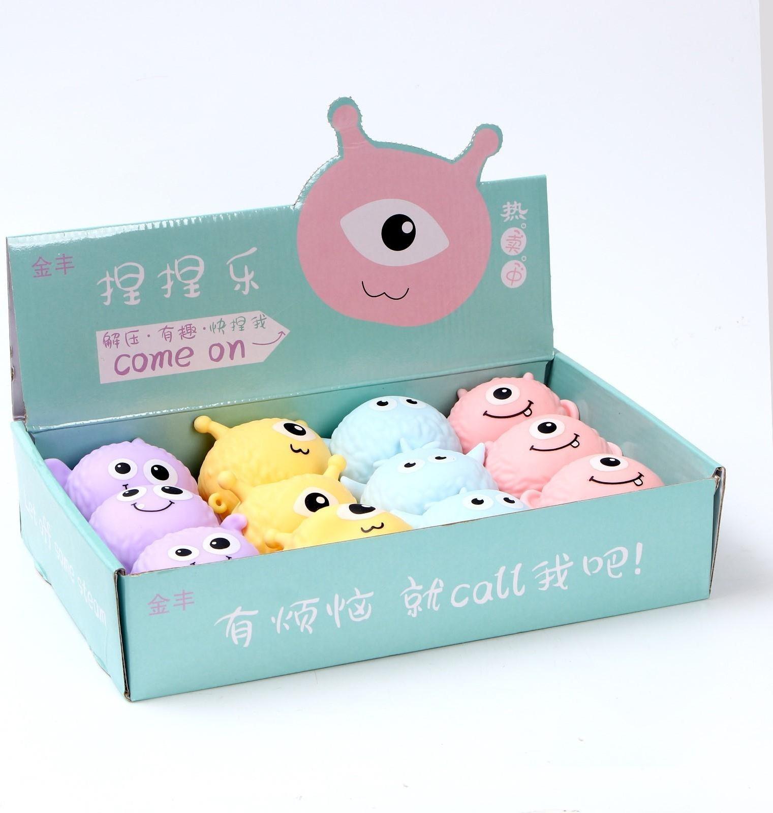 Мялка «Чудик» с пастой, цвета МИКС