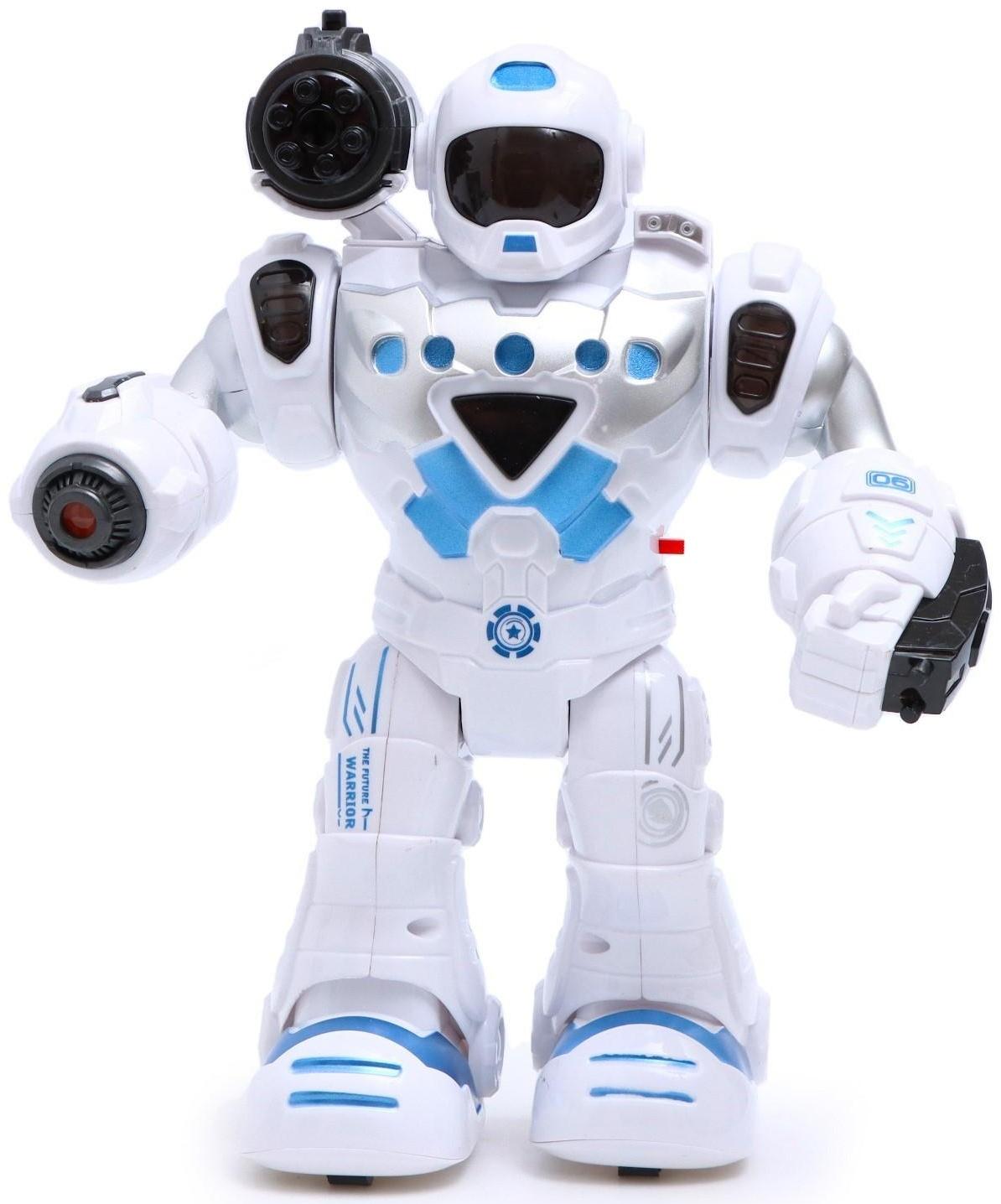 Робот «Герой», световые и звуковые эффекты, работает от батареек, цвет синий