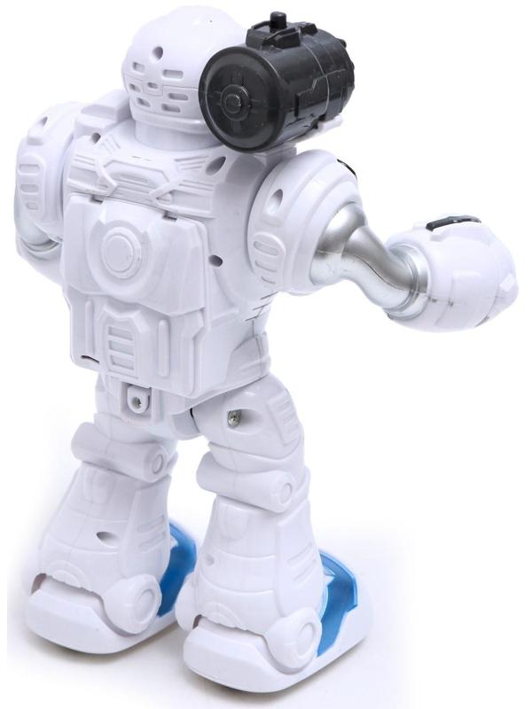 Робот «Герой», световые и звуковые эффекты, работает от батареек, цвет синий