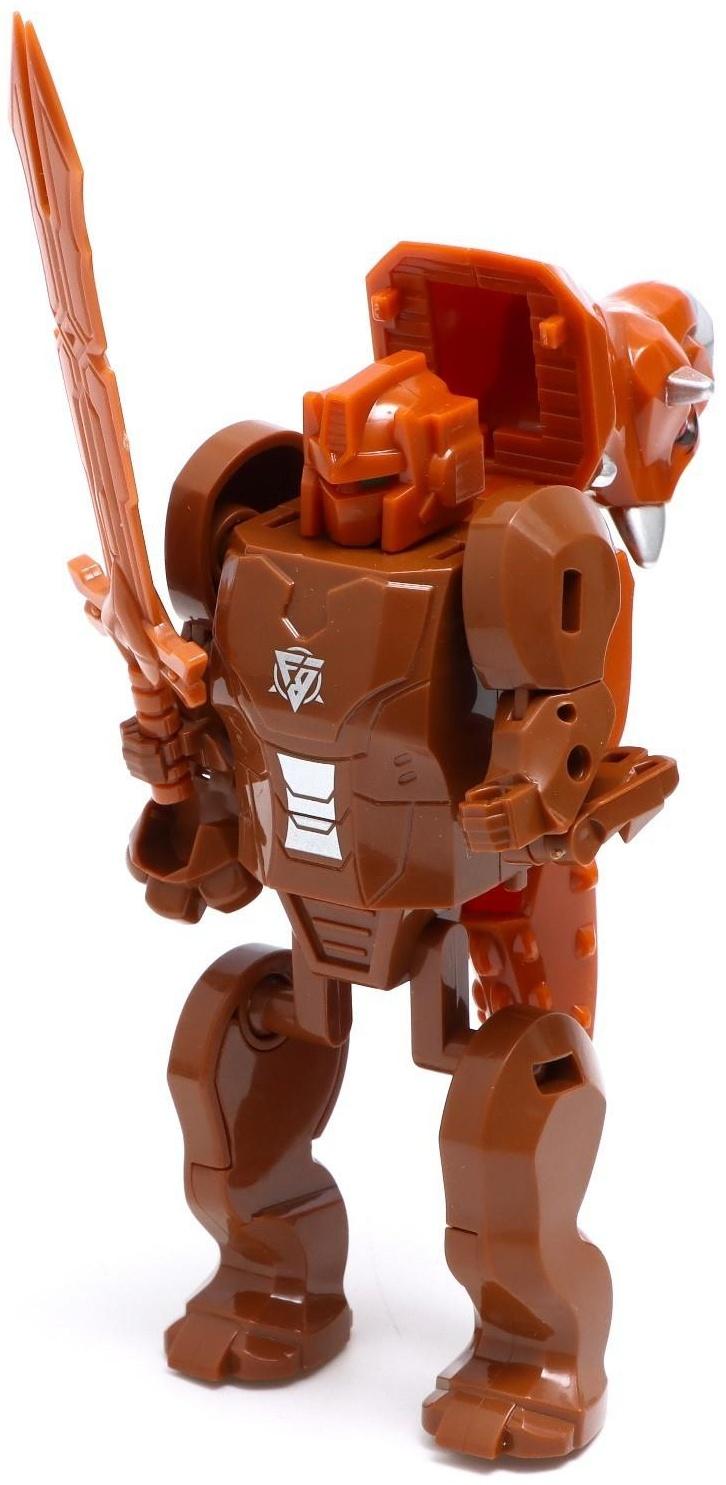 Робот «Динобот», трансформируется