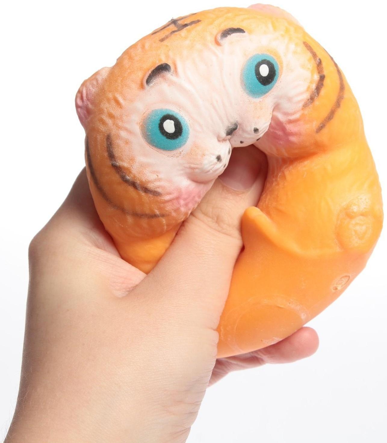 Мялка «Тигрёнок» с пастой, цвета МИКС